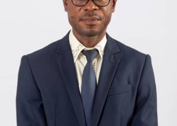 Former UMaT Head Of Guidance And Counseling Unit Mr P.S Kwofie Takes To YouTube To Change Lives.