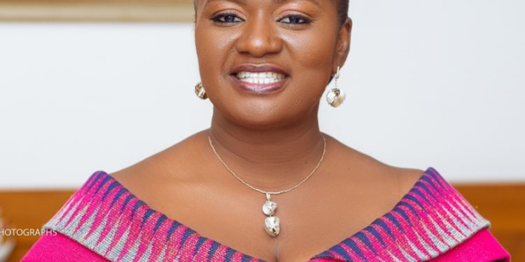 EXCLUSIVE: Abena Nyanta: The Host Of Actor Bill Asamoah’s Produced “Obra Ne Woa” Tv Show Nominated At Foklex Media Awards.